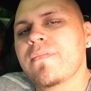 Meet your Posher, Luis